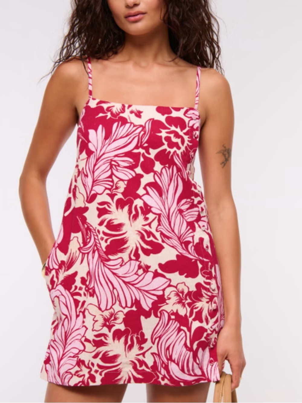 Abercrombie & Fitch Red and Cream Floral Mini Dress!! Adorable! L
